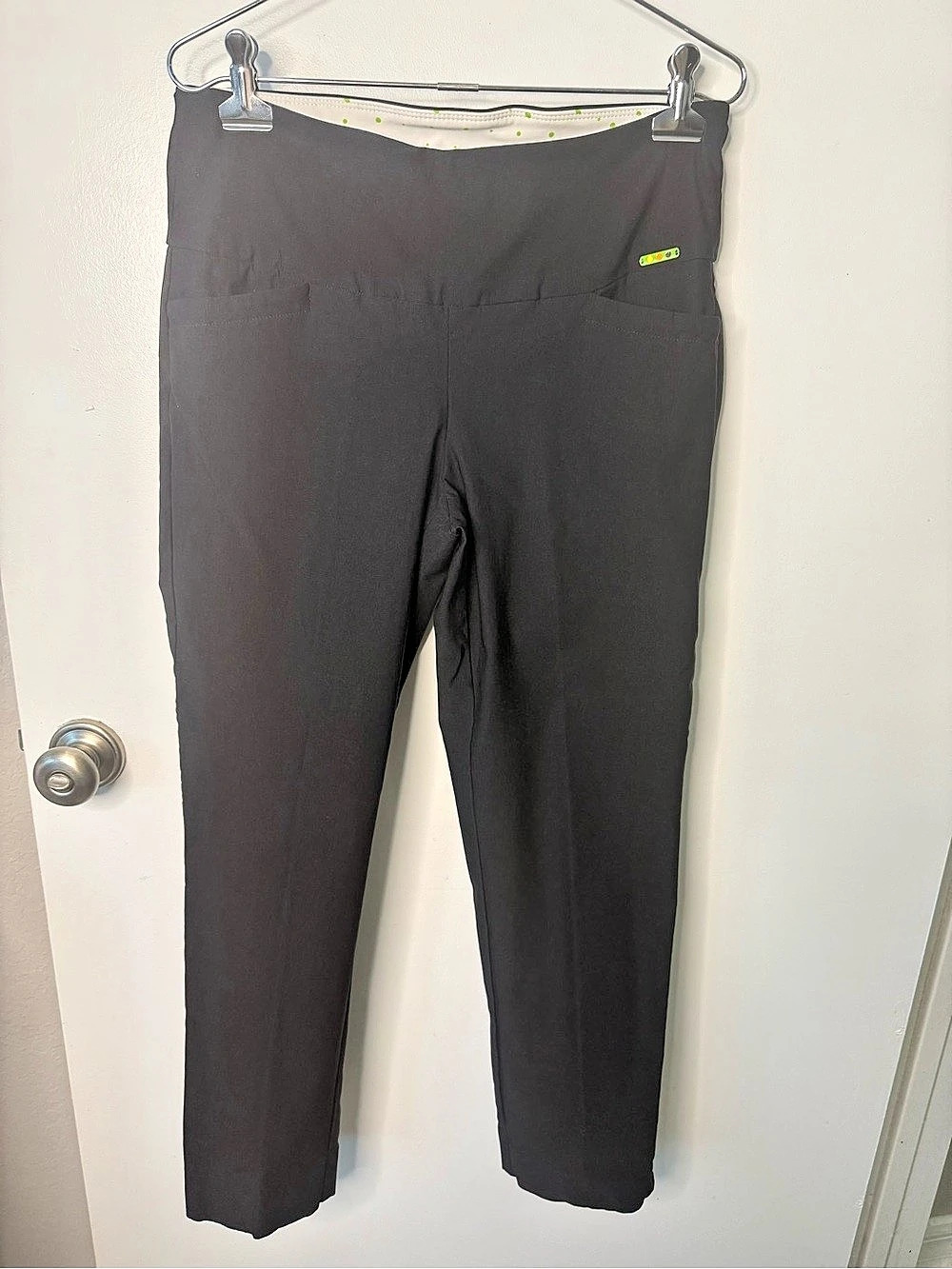 Swing Control Black Pull-On Ankle Pants Stretch Slim Leg Preppy Golf Sporty